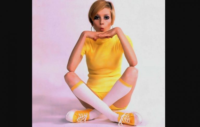 twiggy amarilla converse
