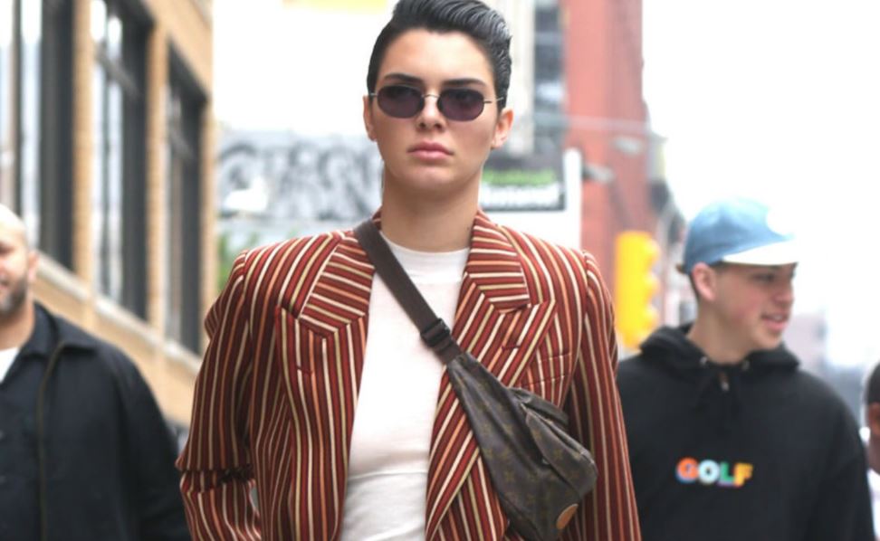 kendal jenner riñonera