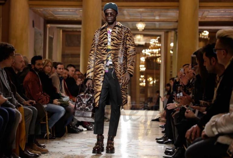 versace man fashion week