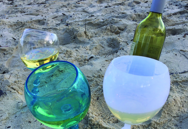 copas de vino flotantes