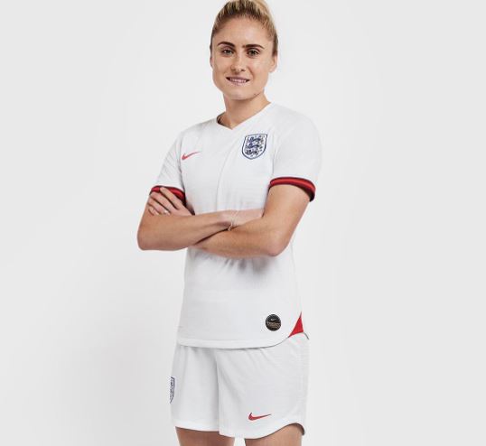 equipaciones de fútbol femenino