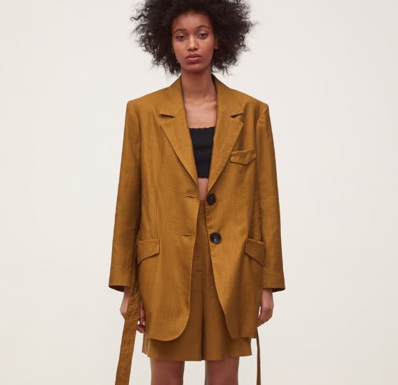 traje con pantalón corto