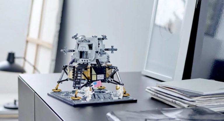 réplica del módulo lunar del Apollo 11