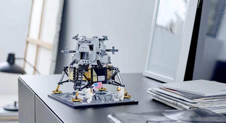 réplica del módulo lunar del Apollo 11