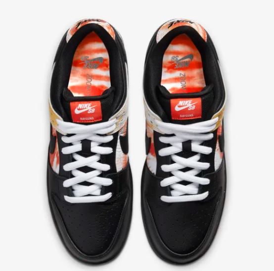 sb heritage dunk roswell rayguns