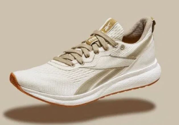 zapatillas fabricadas con plantas