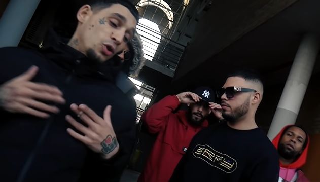 doble vida de damaco