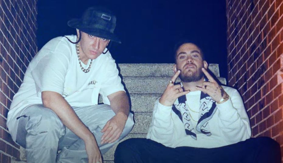 raíces de recycled j