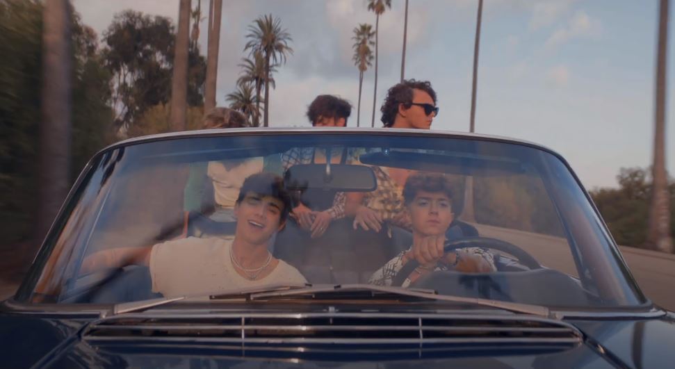 slow down de why dont we