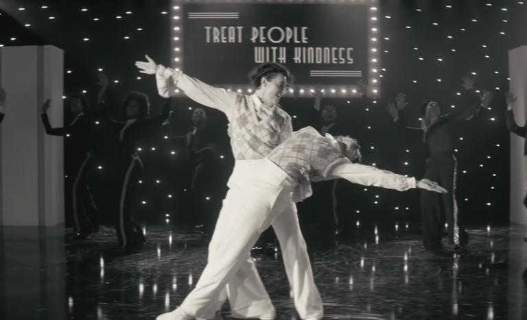 treat people with kindness de harry styles