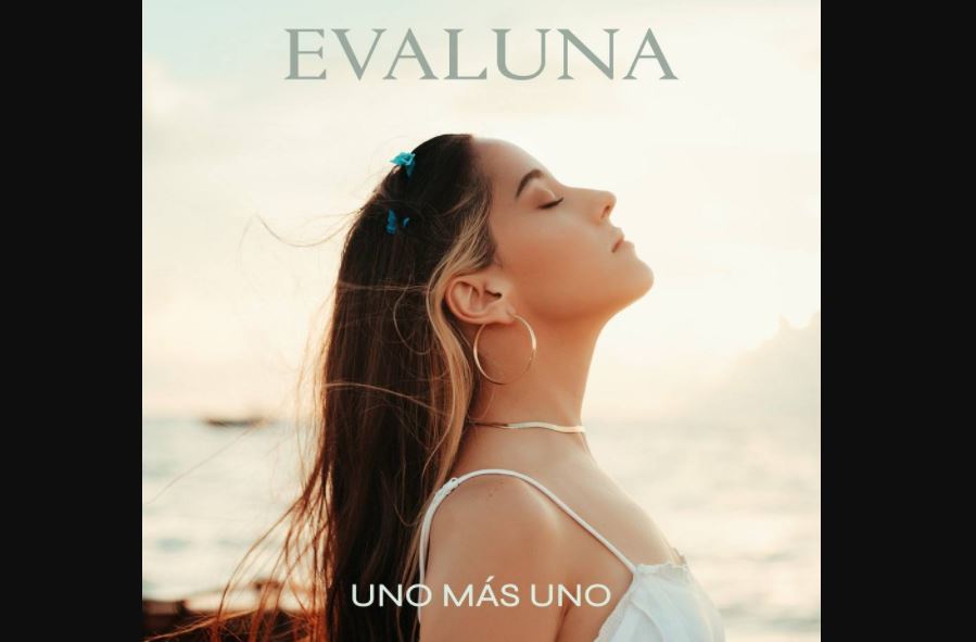 uno más uno de evaluna