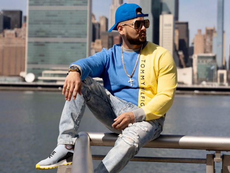 amor de rebelde NY