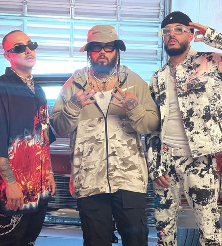 En Contravía de Kapla y Miky