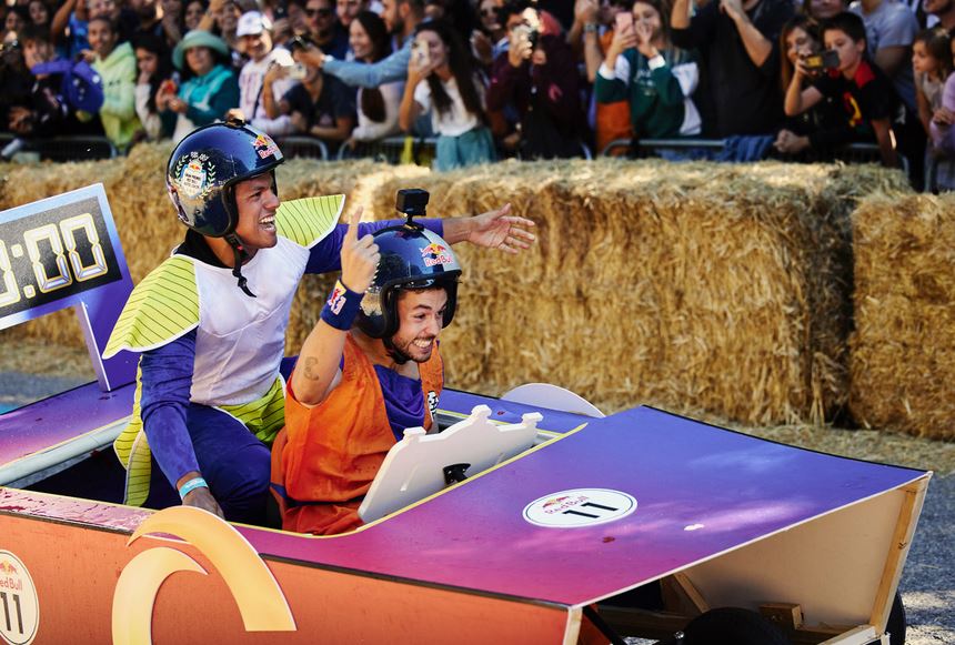 red bull autos locos 1red bull autos locos 1