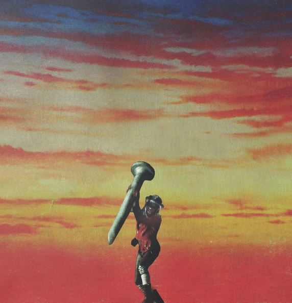 echolalia de yves tumor