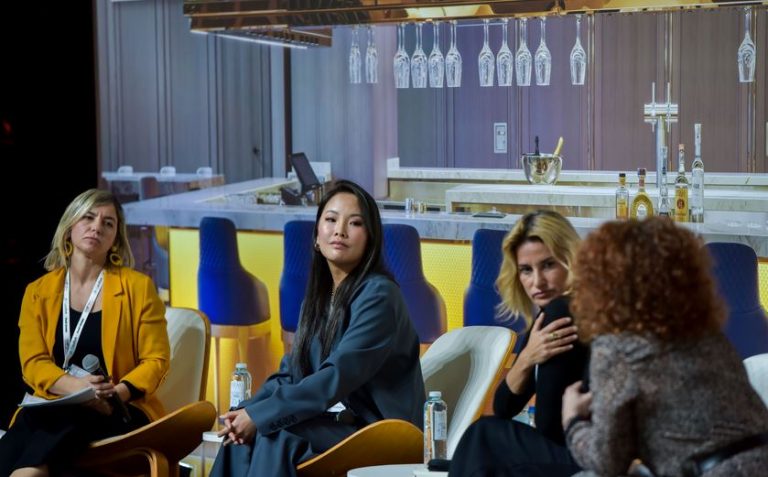 mujeres de la hostelería