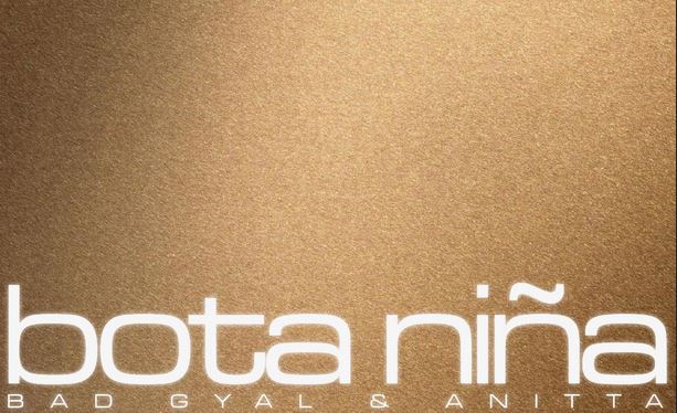 bota niña de bad gyal