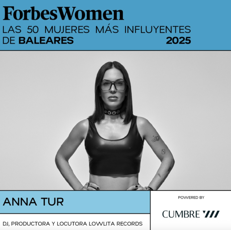 anna tur elegida por Forbes